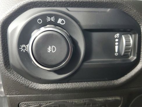 Used 2024 Jeep Wrangler Sport image 12