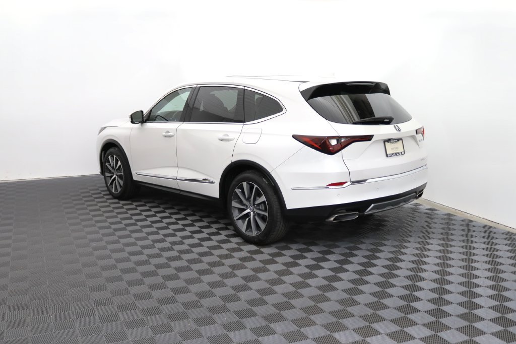 Used 2026 Acura MDX w/ Technology Package AWD/4WD image 7
