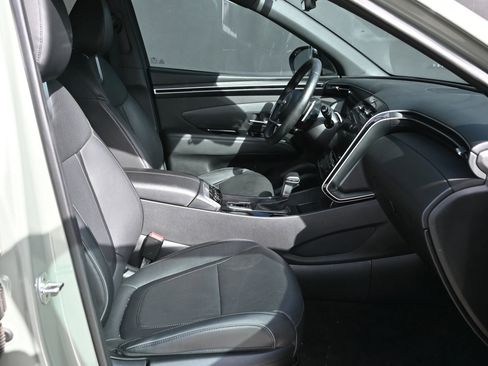 Used 2023 Hyundai Santa Cruz Limited image 18