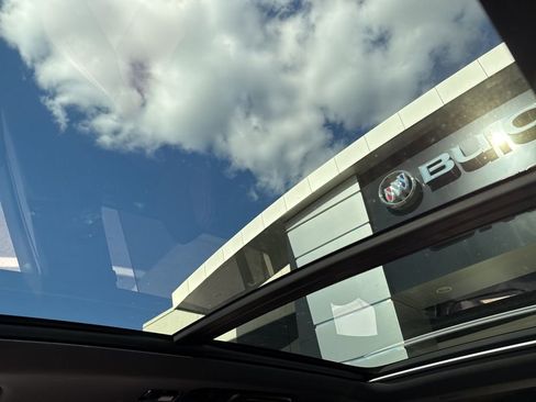 Used 2025 Volvo XC90 B6 Ultra image 35