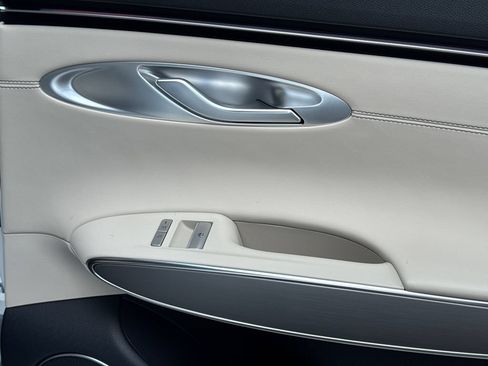 New 2026 Genesis GV70 2.5T Select AWD/4WD image 16