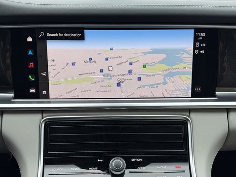 Certified 2023 Porsche Panamera Turbo S image 15