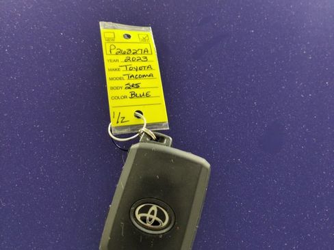 Used 2023 Toyota Tacoma SR5 AWD/4WD image 29