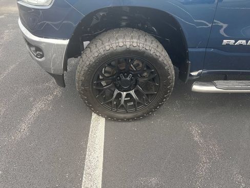 Used 2022 RAM 1500 Big Horn AWD/4WD image 10