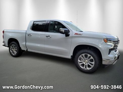 New 2026 Chevrolet Silverado 1500 LTZ w/ Z71 Off-Road Package AWD/4WD image 10