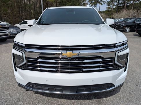 New 2026 Chevrolet Suburban LT w/ Comfort Package image 9