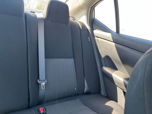 Used 2025 Nissan Sentra SV image 35