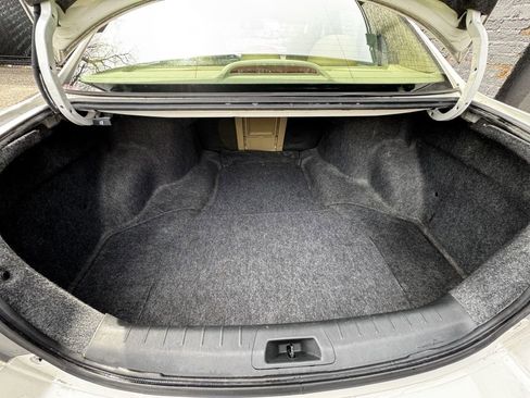 Used 2010 Honda Accord EX-L image 18