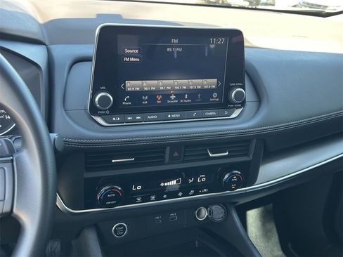 Certified 2023 Nissan Rogue SV image 14