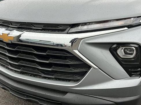New 2026 Chevrolet TrailBlazer LS w/ LS Convenience Package image 9