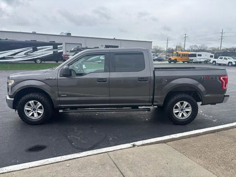 Used 2016 Ford F150 XLT image 6