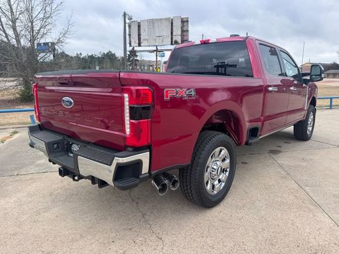 New 2026 Ford F250 Lariat w/ Chrome Package image 5