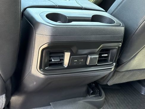 Used 2021 Chevrolet Silverado 1500 LT Trail Boss w/ LT Trail Boss Premium Package AWD/4WD image 11