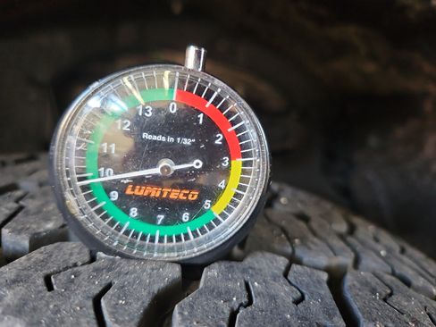 Used 2019 Toyota Tundra SR5 w/ TRD Off Road Package image 22