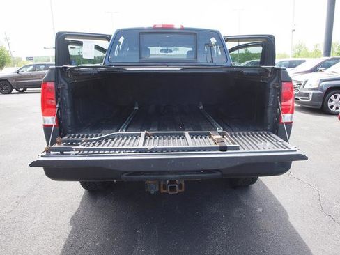 Used 2011 Nissan Titan S AWD/4WD image 5