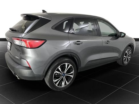 Used 2021 Ford Escape SE w/ SE Sport Appearance Package AWD/4WD image 5