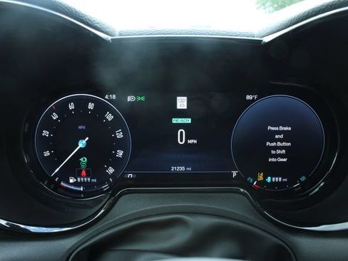 Used 2025 Alfa Romeo Tonale AWD/4WD image 27
