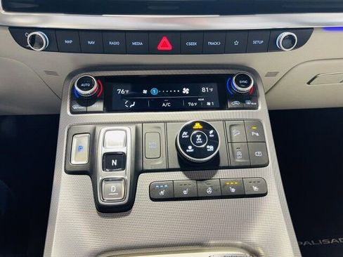 Used 2025 Hyundai Palisade Calligraphy image 33