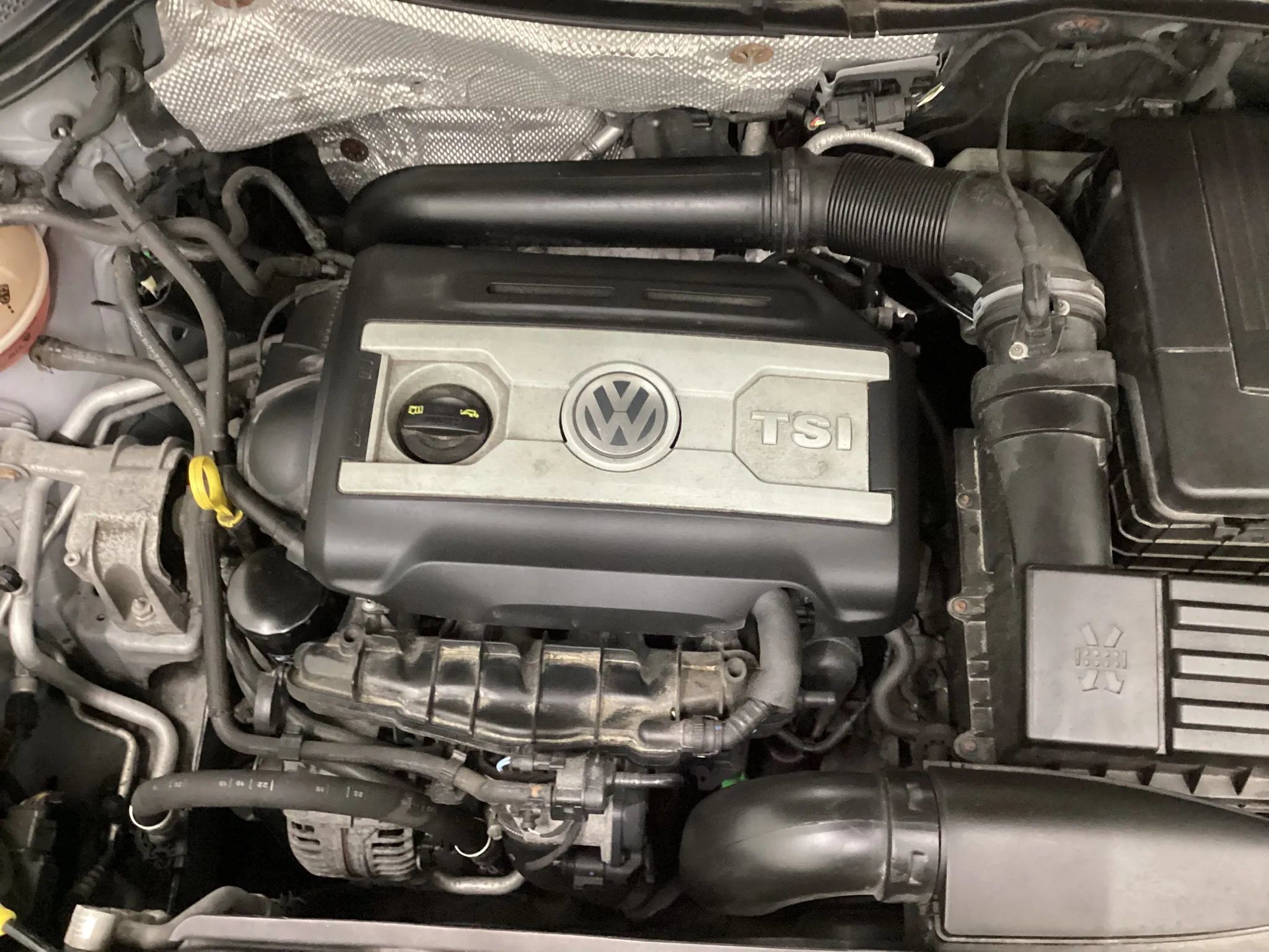 Used 2016 Volkswagen Tiguan SE FWD image 17