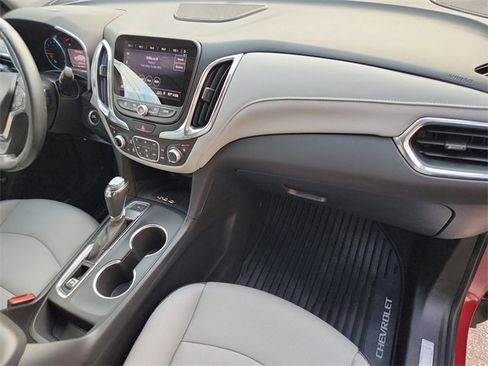 Certified 2019 Chevrolet Equinox Premier image 30