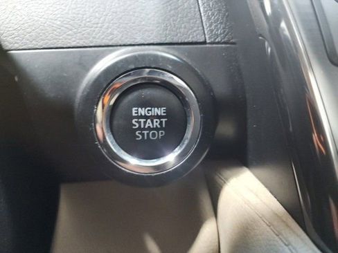 Used 2014 Toyota Camry XLE image 36