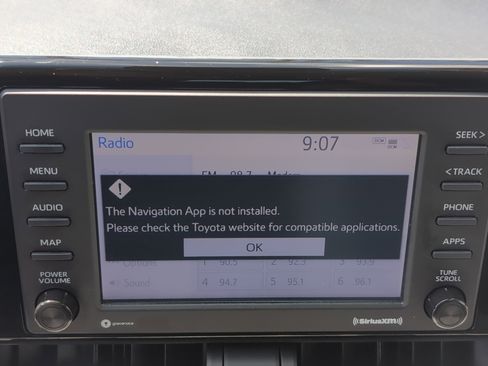 Certified 2021 Toyota RAV4 XLE image 24