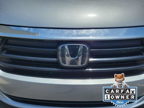 Used 2023 Honda Odyssey EX-L image 7