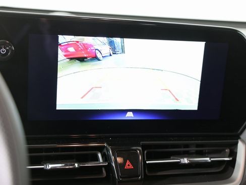 Used 2025 Chevrolet TrailBlazer LT image 19