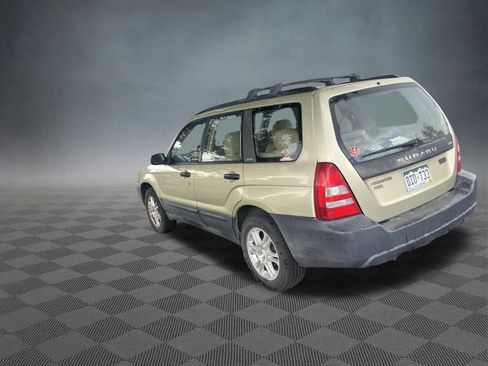 Used 2004 Subaru Forester 2.5X AWD/4WD image 4