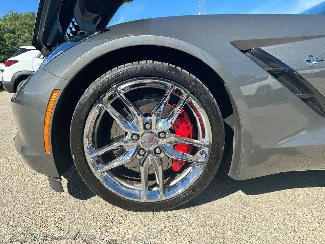 Used 2015 Chevrolet Corvette Stingray Convertible w/ 2LT Preferred Equipment Group RWD image 36