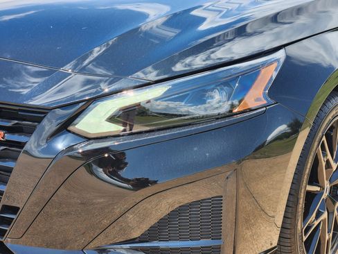 New 2026 Nissan Altima 2.5 SR FWD image 9