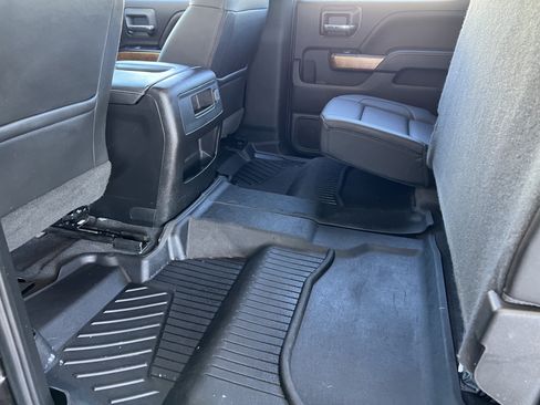 Used 2019 Chevrolet Silverado 2500 LTZ w/ Duramax Plus Package AWD/4WD image 19