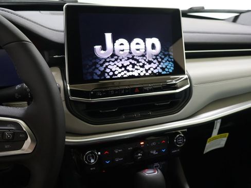 New 2026 Jeep Compass Limited AWD/4WD image 21