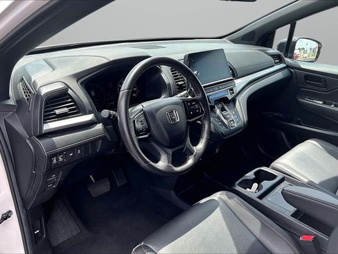 Used 2025 Honda Odyssey Sport-L image 21
