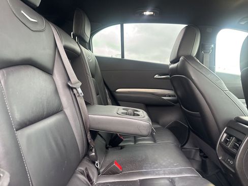 Used 2021 Cadillac XT4 Premium Luxury image 32