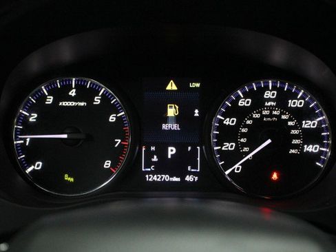 Used 2020 Mitsubishi Outlander LE image 15