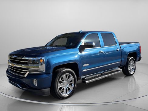 Used 2017 Chevrolet Silverado 1500 High Country image 2
