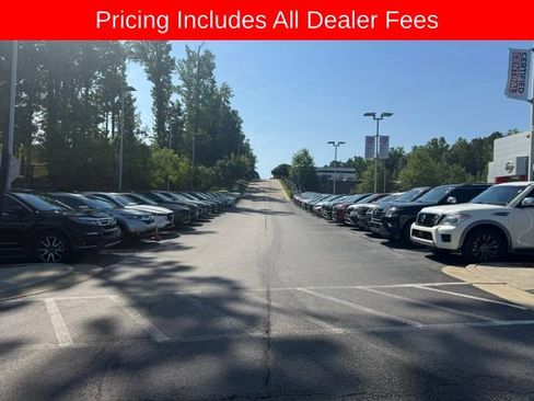 Used 2016 Nissan Altima 2.5 SL w/ 2.5 Technology Package FWD image 11