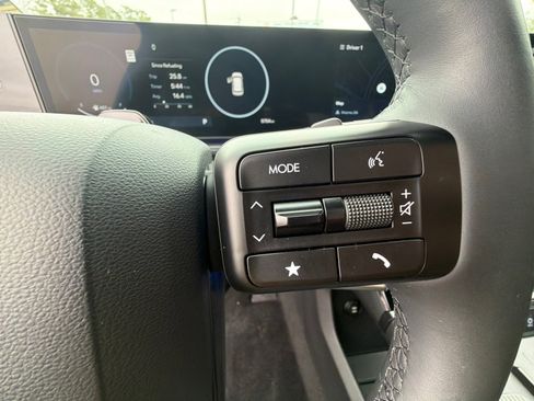 Certified 2025 Hyundai Santa Fe Calligraphy image 24