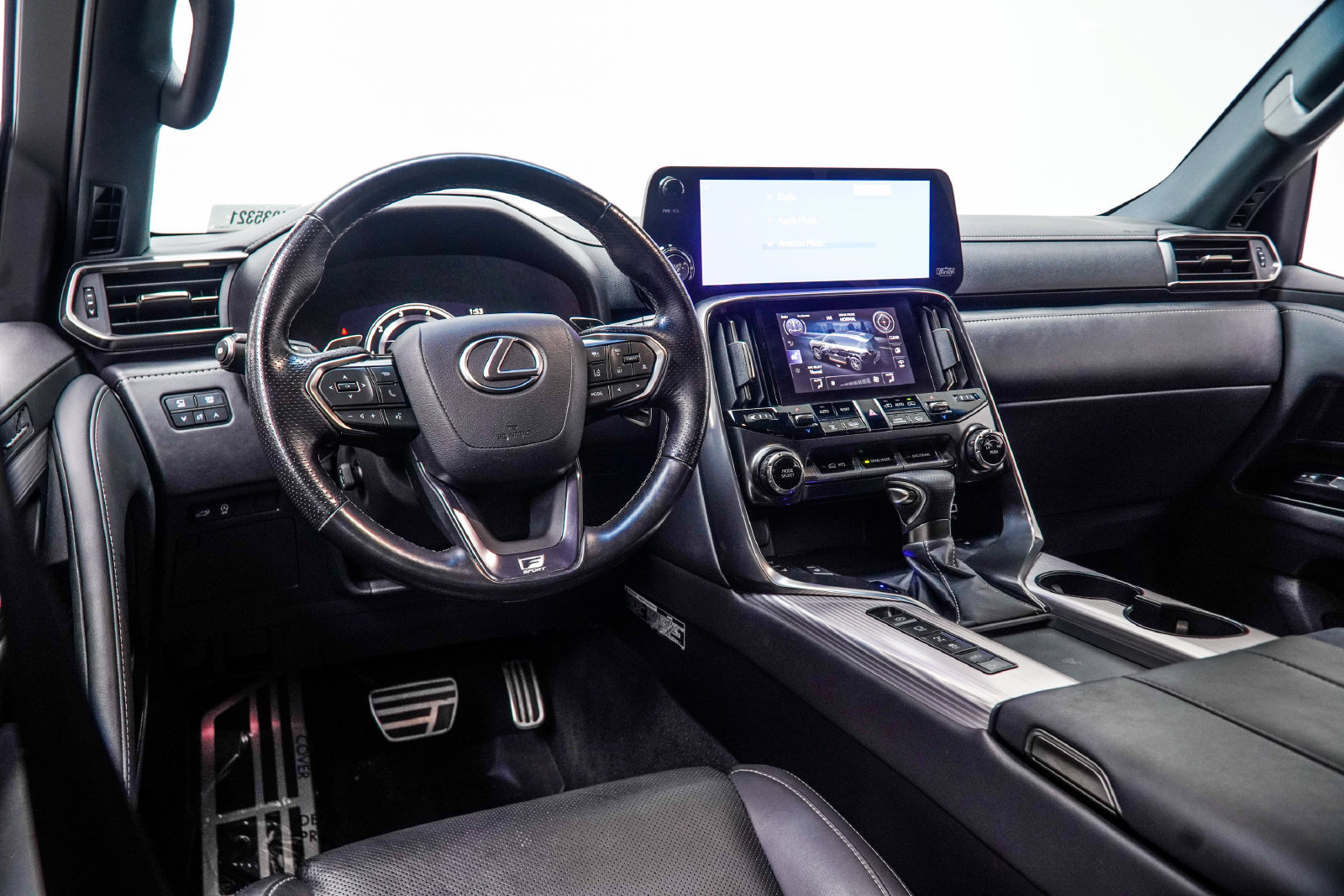 Used 2023 Lexus LX 600 F Sport AWD/4WD image 17