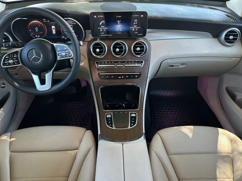 Used 2022 Mercedes-Benz GLC 300 4MATIC image 12