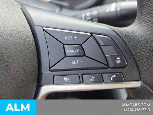 Used 2024 Nissan Sentra SV FWD image 22