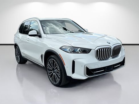New 2026 BMW X5 sDrive40i w/ Climate Comfort Package RWD image 1