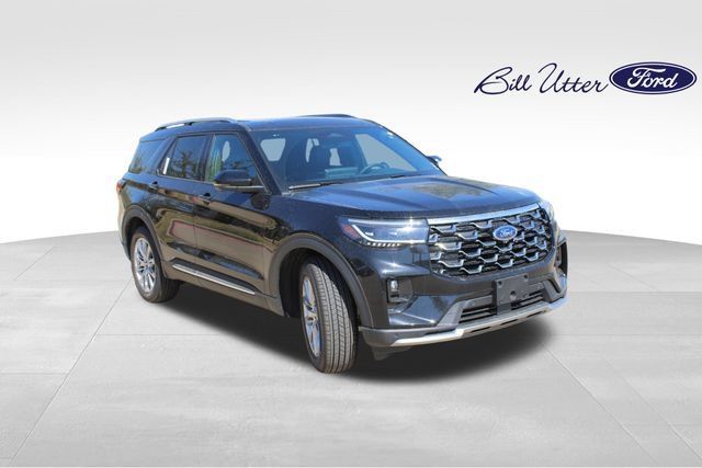New 2026 Ford Explorer Platinum RWD image 2