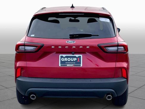 New 2026 Ford Escape ST-Line w/ Cold Weather Package image 4