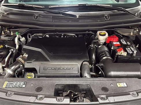 Used 2018 Ford Explorer Sport AWD/4WD image 38