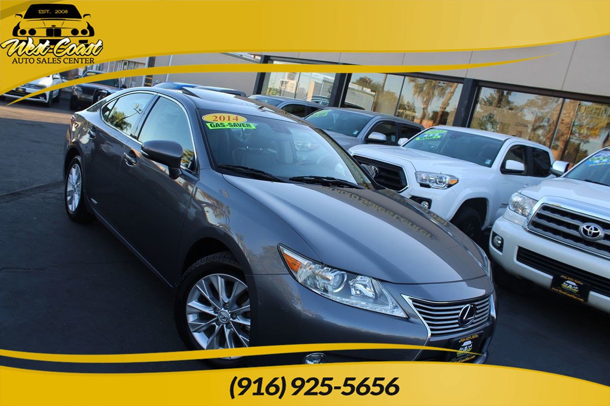 Used 2014 Lexus ES 300h w/ Luxury Package w/Bamboo Trim FWD image 1