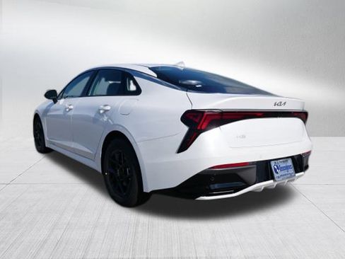 New 2025 Kia K5 LXS image 9