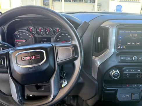 Used 2021 GMC Sierra 1500 2WD Regular Cab image 11