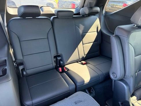 New 2026 Chevrolet Traverse LT w/ Driver Confidence Package FWD image 14